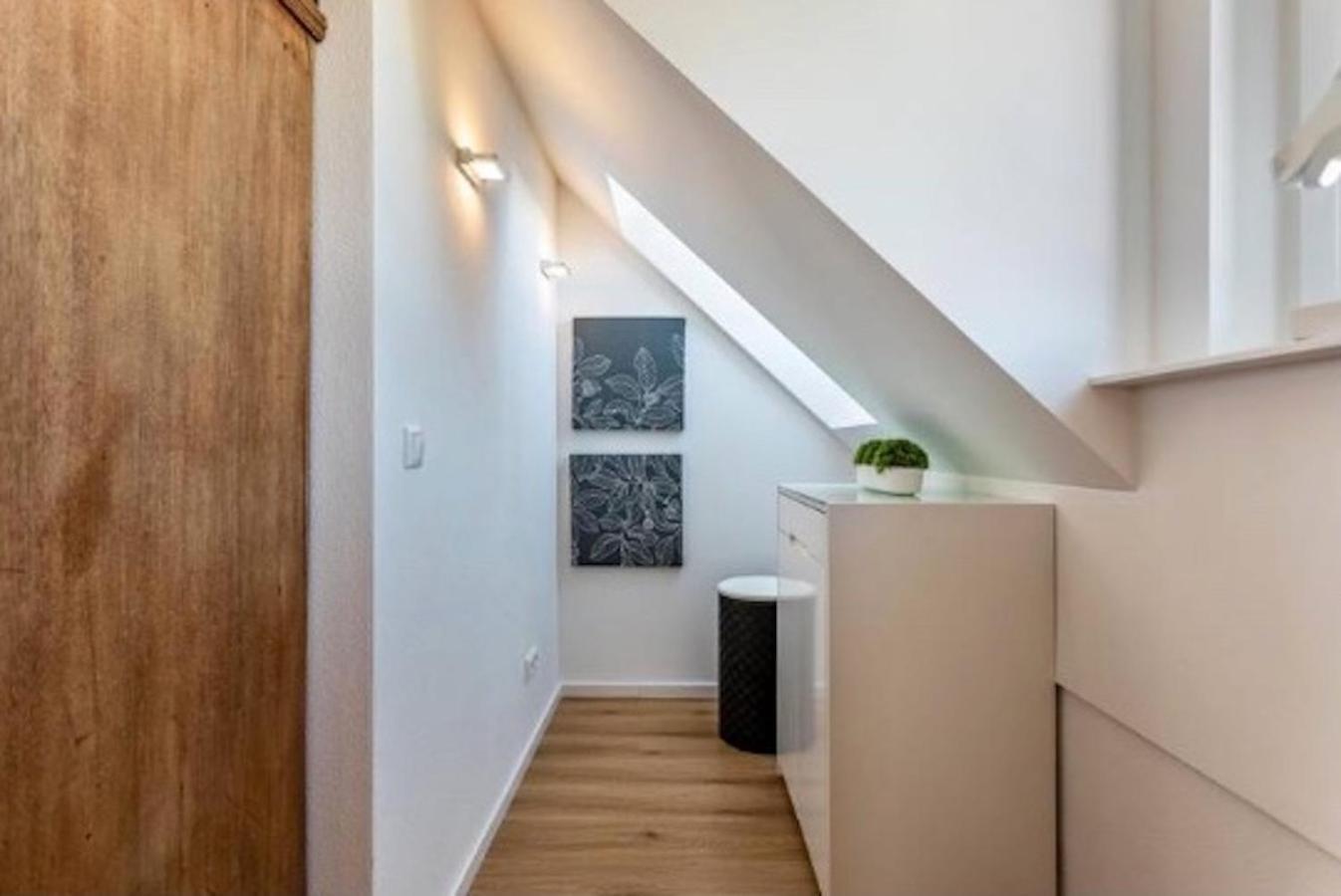 Terralpin Apartments - Charmante Dg Wohnung Mit Balkon 브룩뮐 외부 사진